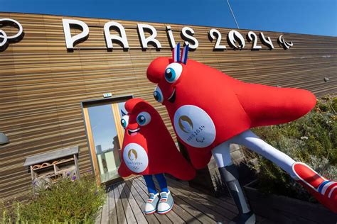Paris 2024 Mascots Phryges Outside.webp