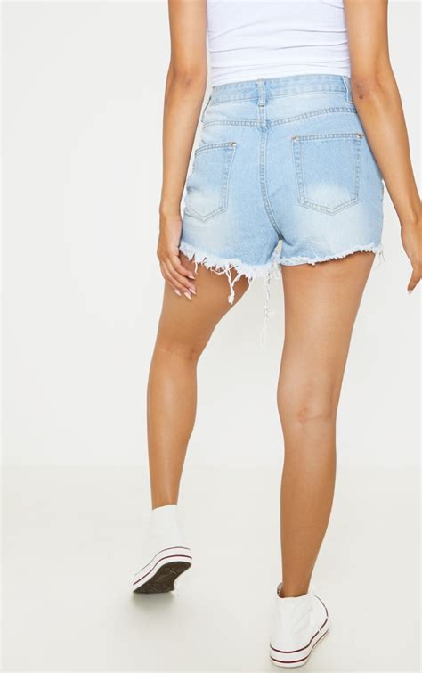 Light Wash Extreme Rip Mom Denim Shorts Prettylittlething Usa