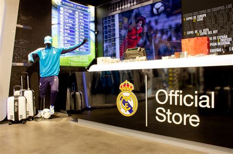 Apertura De La Primera Real Madrid Official Store En La Calle Goya 77