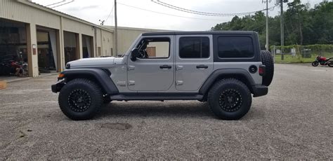 New Wheels And Tires 2857517 2018 Jeep Wrangler Forums Jl Jlu