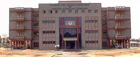 Rajasthan state highway 61, opposite rural police line, daijar, jodhpur, rajasthan 342304. Sardar Patel University