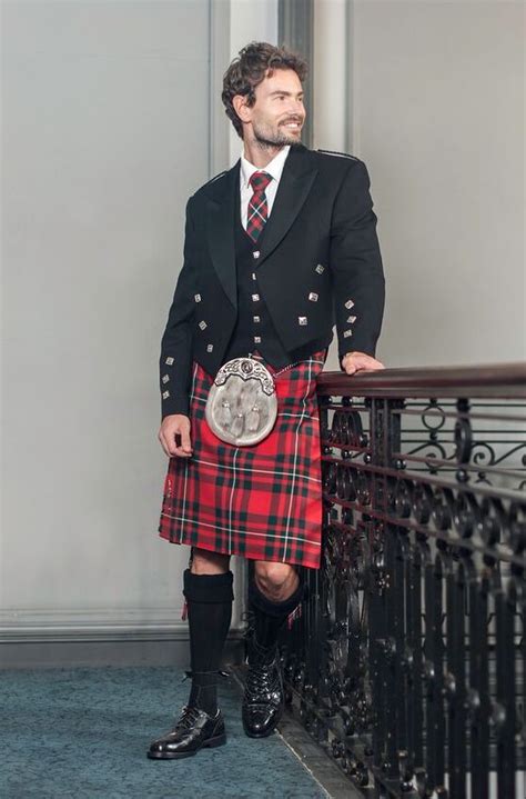 The Heritage Collection A Macgregor Red Tartan Combined With Macgregor