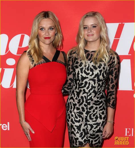 Photo Reese Witherspoons Daughter Ava Phillippe To Make Debutante Ball