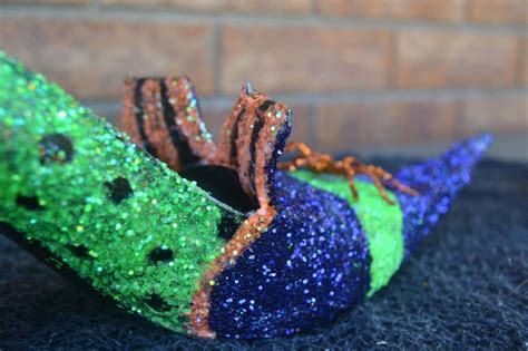 This witch shoes treats are just great! DIY Witch Shoes That Are Wickedly Cute For Halloween (With images) | Witch diy, Witch shoes, Fun ...
