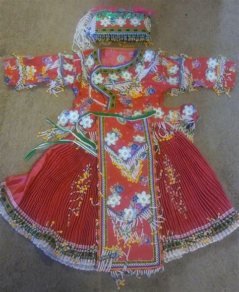 pin-by-sakyra-yang-on-traditional-clothing-traditional-outfits,-outifts,-southeast-asia