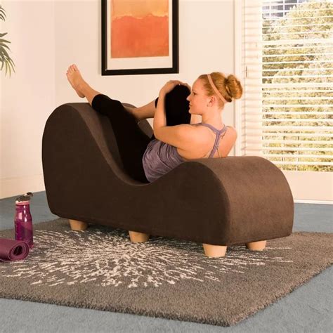 Dilys Yoga Chaise Lounge In 2020 Chaise Lounge Chaise Modern Chaise