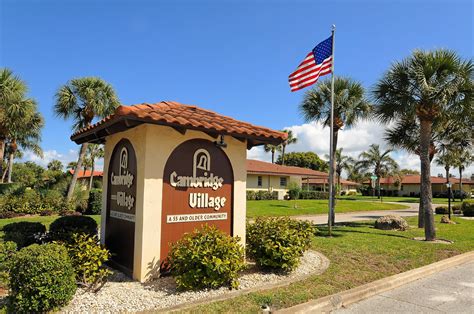 Cambridge Village in Bradenton : Villas for Sale in a 55+ Community