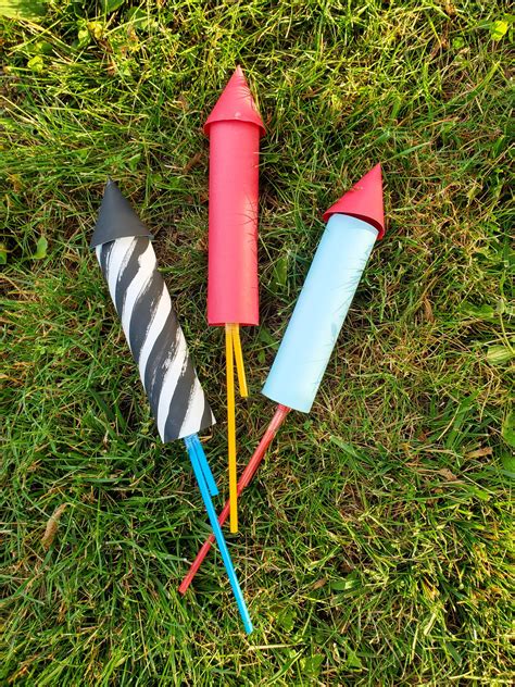 hello wild things firework poppers diy
