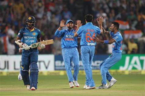 Live Cricket Score Of India Vs Sri Lanka 1st T20i At Pune