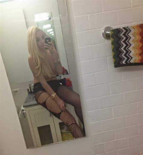 Amanda Bynes Leaked Nsfw Thefappening Pm Celebrity Photo Leaks