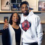 Learn how rich is he in this year and how he spends money? Donovan Mitchell: Bio, family, net worth | Celebrities ...