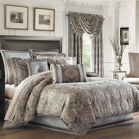 Queen Street Paulina 4 Pc Damask Scroll Comforter Set Color Stone