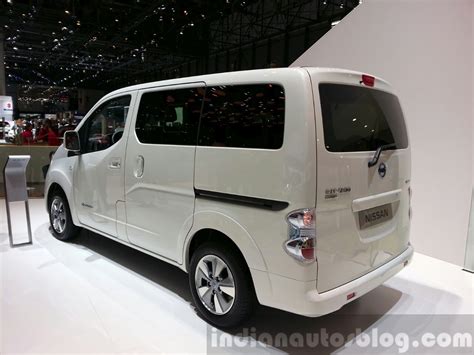 2015 Nissan E Nv200 7 Seater Rear Three Quarter At The 2015 Geneva