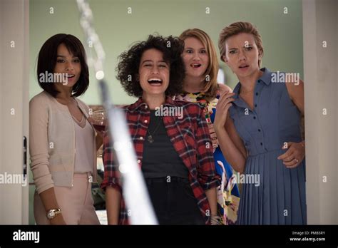 L To R Blair Zoe Kravitz Frankie Illana Grazer Alice Jillian Bell And Jess Scarlett