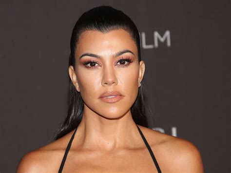 Kourtney Kardashian Reveals Why She Chose To Air Son S Birth On Tv The Independent