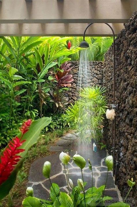24 Best Awesome Tropical Garden Landscaping Ideas