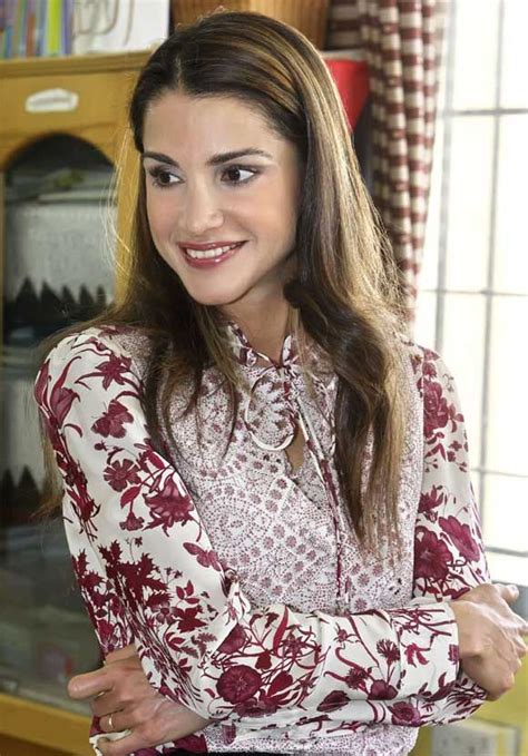 Pin De Medic4unfl Em ♔♛royalty Queen Rania Of Jordan♔♛ Her Majesty The Queen Of The