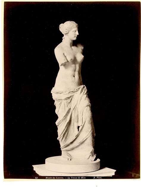 X Phot France Paris Louvre Museum The Venus De Milo Vintage