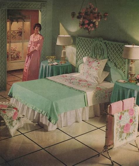 89 Best 1940s Bedroom Images On Pinterest Retro Bedrooms Vintage