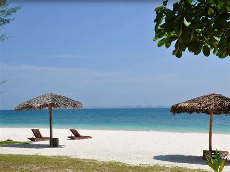 Pulau besar is surrounded by many beautiful islands. Aseania Resort Pulau Besar in Mersing - Room Deals, Photos ...