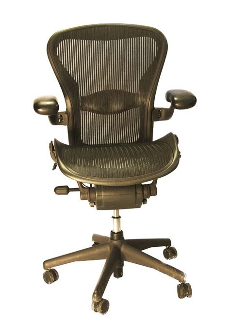 Do you work from home and have always wanted to buy a really comfortable office chair? Aeron Chairs London | Second Hand Office Furniture Co