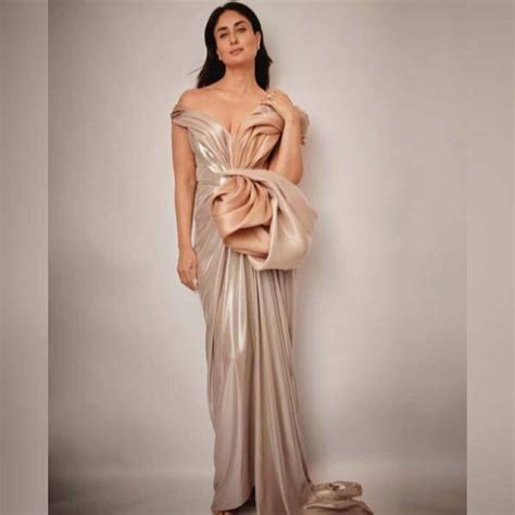 lakme fashion week 2020 रैम्प वॉक से पहले kareena kapoor khan ने करवाया शानदार फोटोशूट वायरल