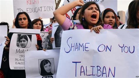 Bbc News In Pictures Pakistan Anger At Taliban Attack