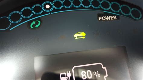 What Does This Green Car Light Mean Did A Bunch Of Searching But Can T Find The Answer Leaf