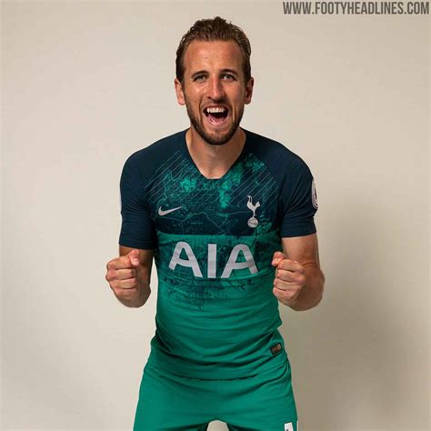 Tottenham Hotspur 18 19 Third Kit Released Footy Headlines