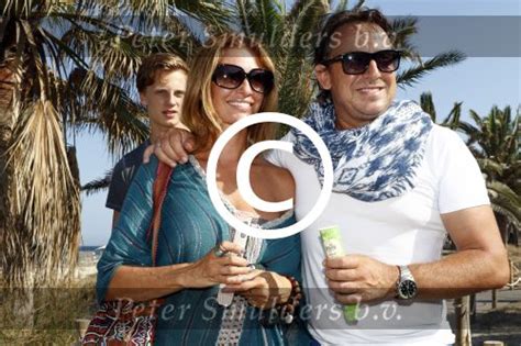 Want samen met hun drie knappe kinderen hebben ze het heerlijk. Fotoarchief Peter Smulders BV