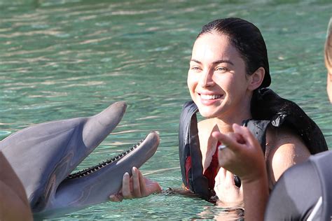 Megan Fox Bikini Candids Swimming With Dolphins In Hawaii 03 Gotceleb