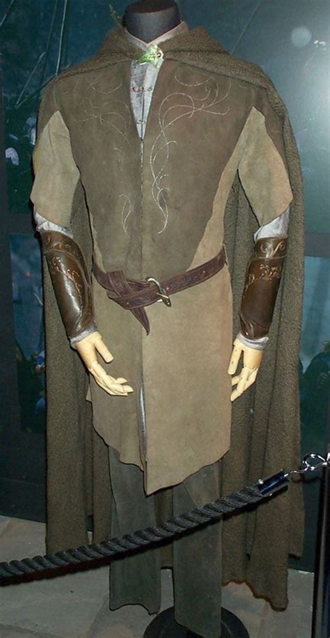 Legolas Original Costume In 2020 Legolas Costume Lotr Costume