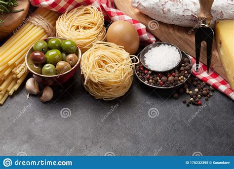 Italian Cuisine Food Ingredients Stock Image Image Of Menu Cheese