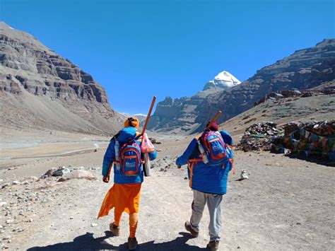 Rising at an elevation of 6638 m (21778 ft) it is one of the highest parts of the himalayas and serves as a source of some of the longest rivers in asia. Kailash Parvat Wallpaper Desktop - Tour Page Fewa Trail ...