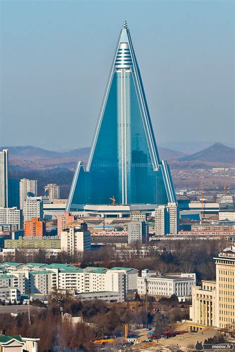 The Tallest Heaviest And Most Eccentric Buildings On Earth North