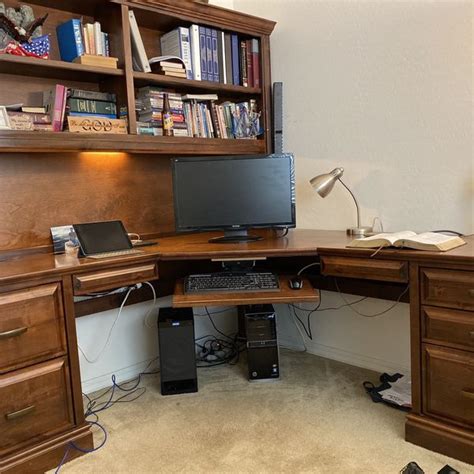 Stone Creek Desk Reduced Price For Sale In Goodyear Az Offerup
