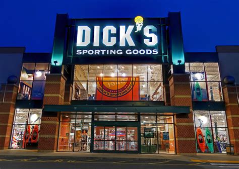 Dicks Sporting Goods Turned To Curbside Pickup E Commerce In Q1