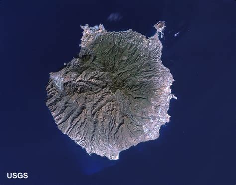 Gran Canaria A Miniature Continent In The Canary Islands Jaxa Earth Graphy Space Technology