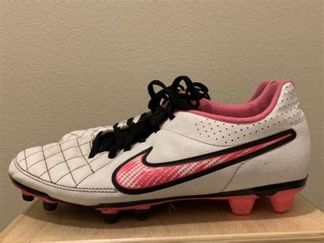 Nike Womens Tiempo Rio Ii Fg Soccer Cleats White Black Pink Size 95
