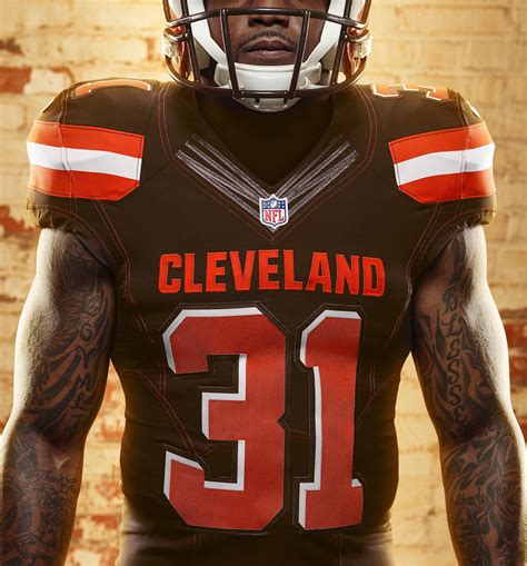 Cleveland Browns New Uniforms Are Finally Unveiled