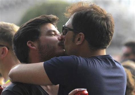 La Homosexualidad Masculina Concentra El 85 De Las Nuevas Infecciones Por Vih Libertad Digital