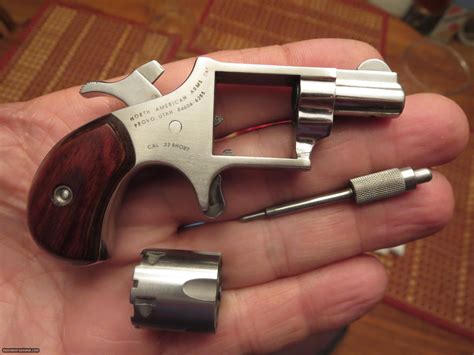 North American Arms 22 Short 5 Shot Mini Revolver Lnib Made In 1975