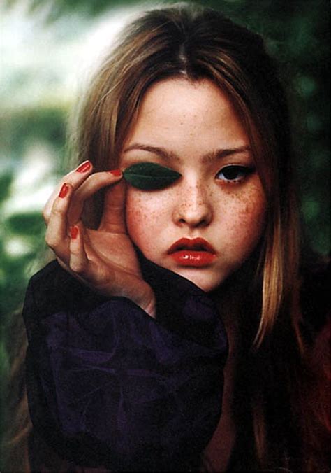 An american model and actress, devon is the daughter of benihana founder rocky aoki and pamela hilburger. freckled, red lip girl with leaf in her eye. kinda creepy ...