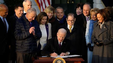 Joe Biden Signs Law To Protect Same Sex Marriages Striking A Blow Against Hate Us News Sky
