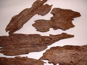 It helps in abdominal distension and helps releasing wind from the intestines. Agarwood Blog: Agarwood
