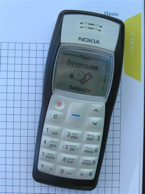 Личный опыт Nokia 1100 для нетребовательных пользователей