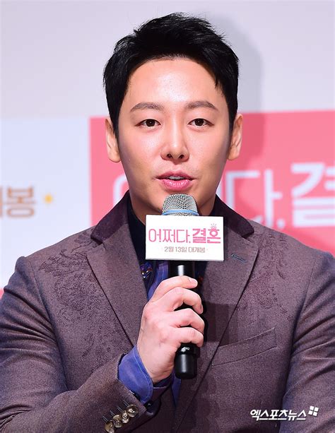 한 남자에게 만족을 못해! 결혼 전에 섹스는. 개 발사 - 실시간 검색어 : 어쩌다 결혼