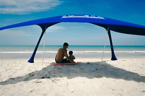 Sombra Shade Large Beach Tent