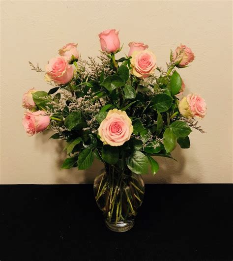 Dozen Pink Rose Arrangement Boise Id 83709 Florist Heaven Essence