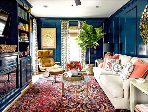 Living Room With Navy Blue Accent Wall Living Room Home Decorating